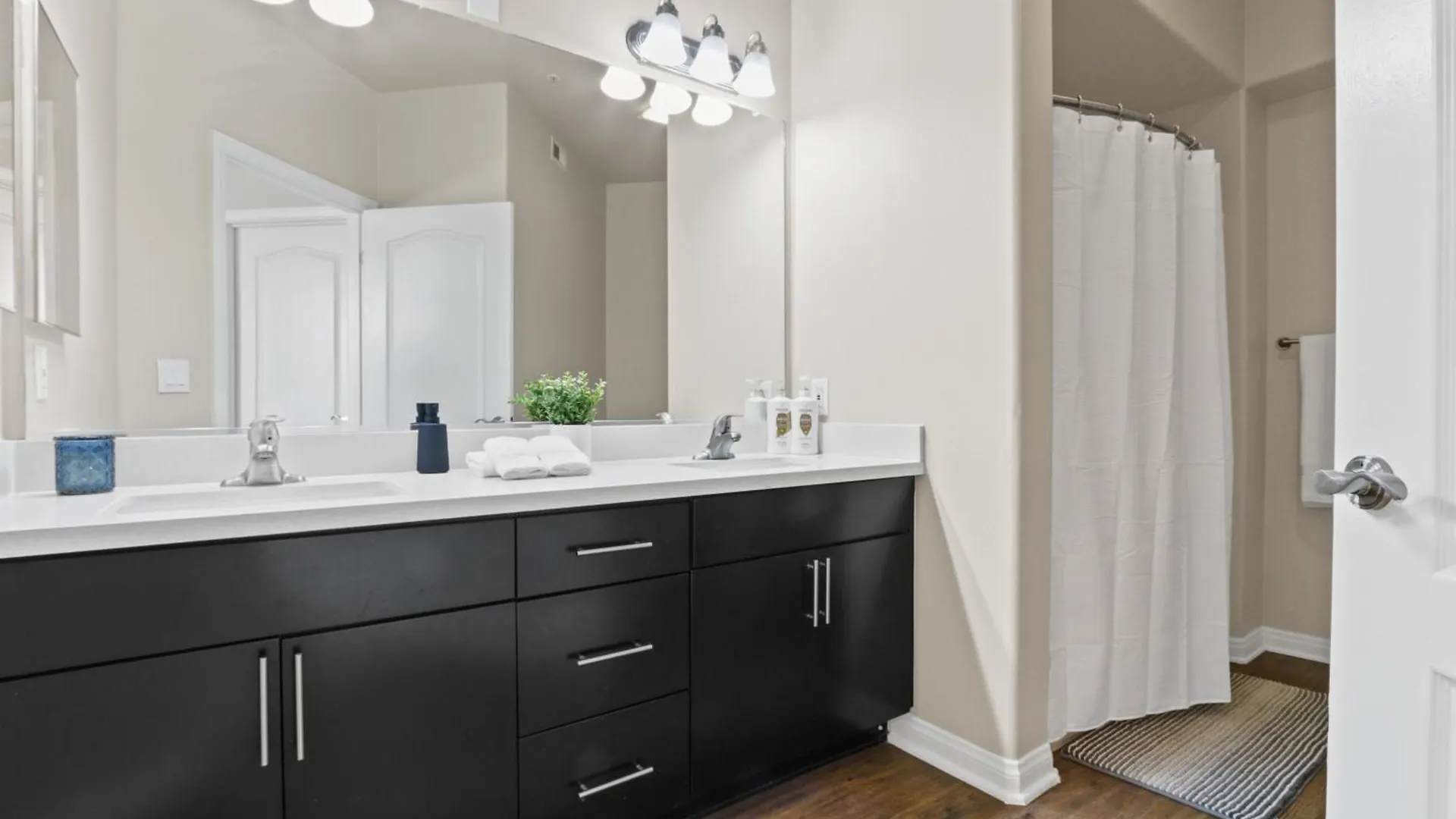 Charming 3-Bedroom 3 Bth Apt Near Venice Beach! Λος Άντζελες Διαμέρισμα